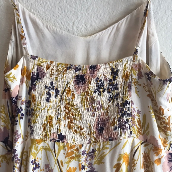 Watercolor faux painted  flower dress size M - Picture 3 of 4